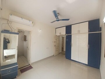 Room in 2 BHK Apartment at SV Brindavanam, Panathur – for Rent