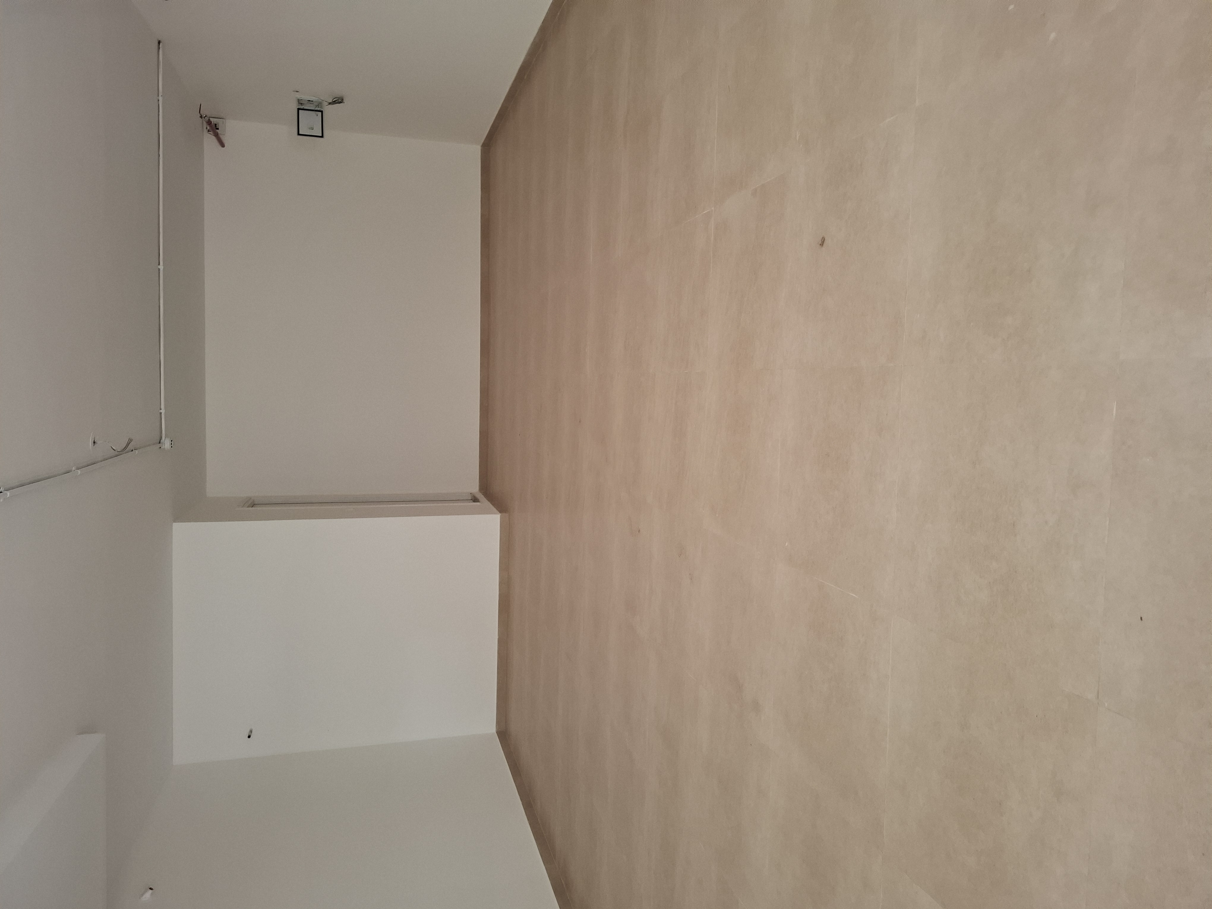 Retail Shop For Sale in Kalpataru Radiance