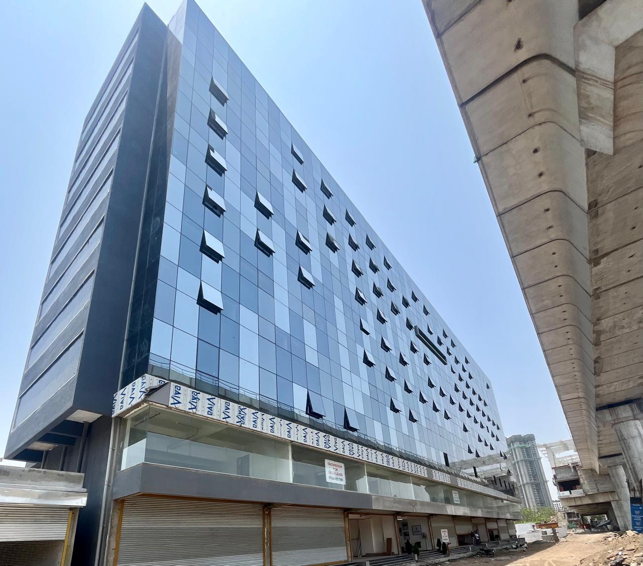 Retail Shop For Sale in Sai Spacecon 7 Square