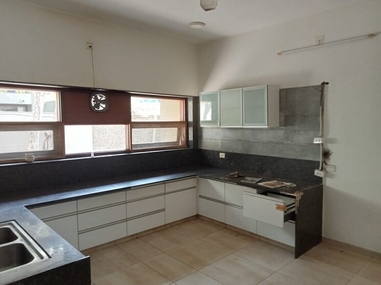 Kitchen, sanathal 5 Bedroom 1750 Sq.Yd. Independent House In Sanathal Ahmedabad 8929646