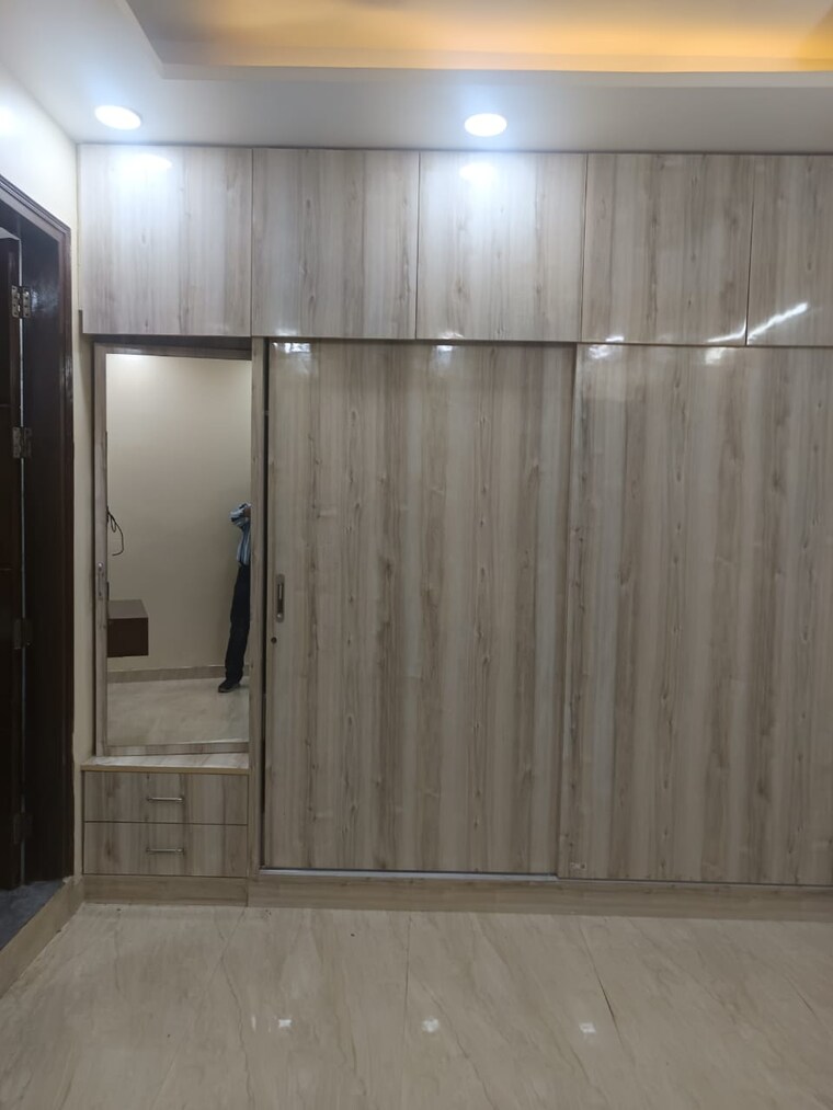 undefined, sant nagar 2 Bedroom 100 Sq.Yd. Builder Floor In Sant Nagar Delhi 8935824
