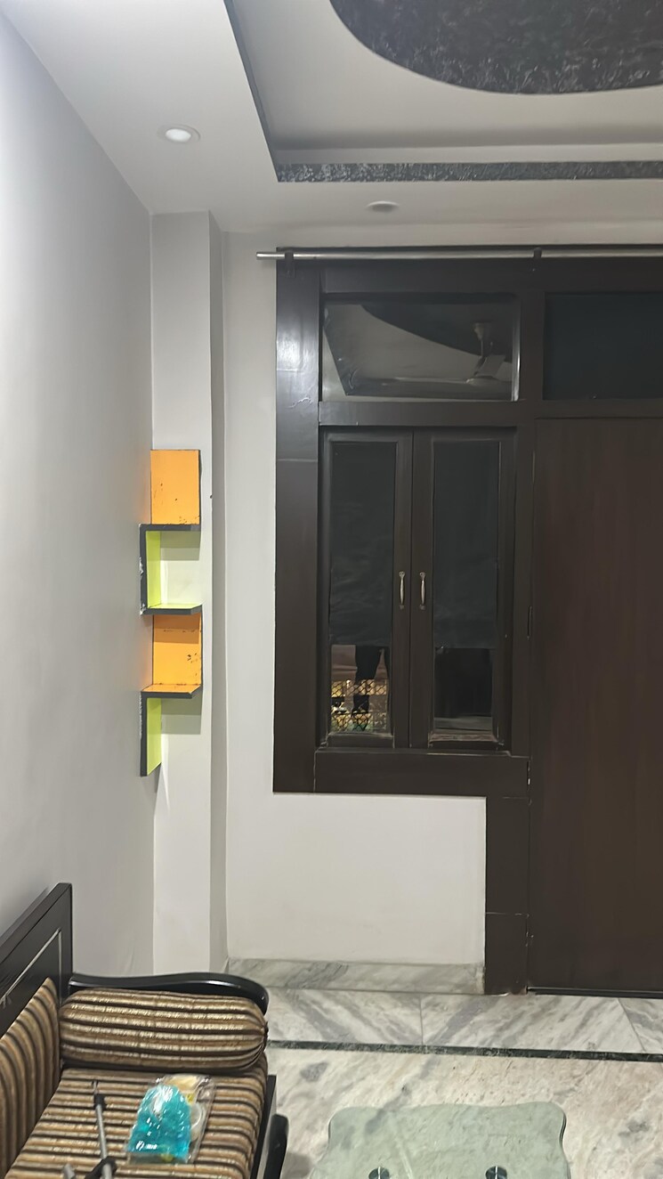 undefined, freedom fighters enclave 4 Bedroom 2000 Sq.Ft. Builder Floor In Freedom Fighters Enclave Delhi 8935856