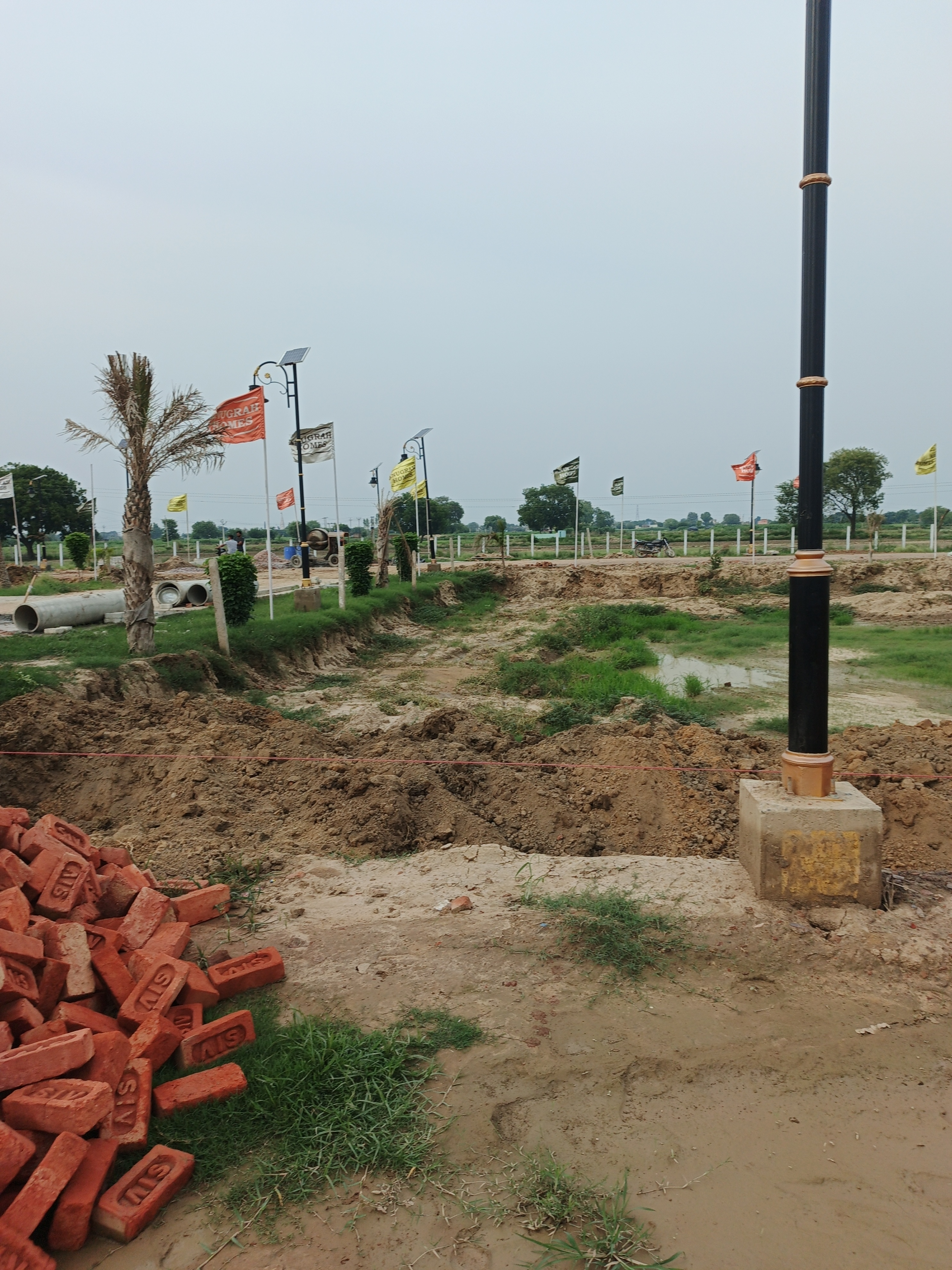 Plot For Sale in Ats Approved With Bank lo
