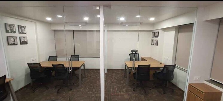 Team Area, scheme no 140 Commercial Office Space 2300 Sq.Ft. In Scheme No 140 Indore 8935830