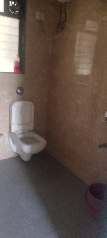 Bathroom in 1.5 BHK Apartment at Suparshwa Urbana, Andheri East – for Sale