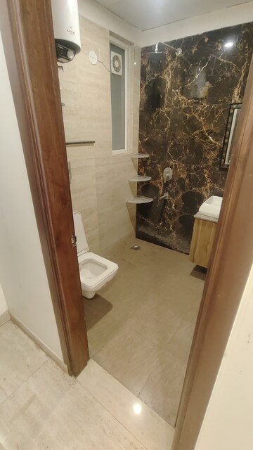 Balcony in 3 BHK Builder Floor at Sector 57 – for Rent