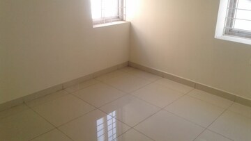 Room in 2 BHK Apartment at Balapur – for Sale