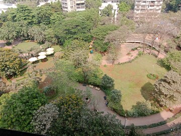 3 BHK Apartment – Garden View at Mirchandani Triton, Santacruz West - for Rent