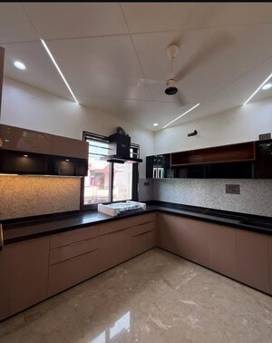 Kitchen in 3 BHK Builder Floor at Sector 29 – for Sale