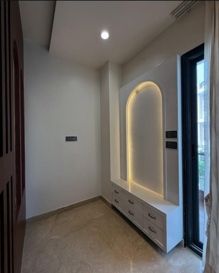 Bathroom, sector 29 3 Bedroom 3105 Sq.Ft. Builder Floor In Sector 29 Faridabad 8936021