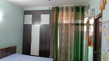 Building Lobby in 2.5 BHK Apartment at Paramount Orchid, Sain Vihar – for Sale