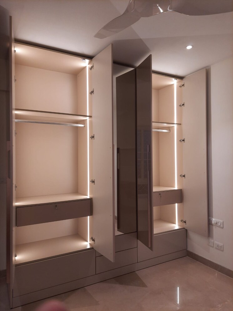 undefined, prestige-woodland-park 3.5 Bedroom 2200 Sq.Ft. Apartment In Cooke Town Bangalore 8936006