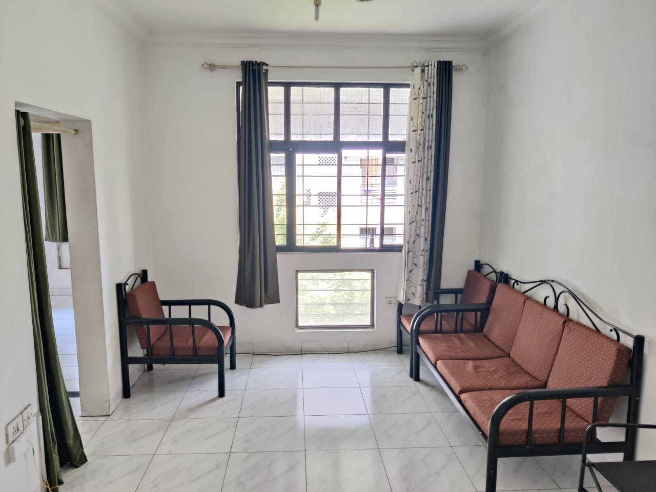 1 BHK + Extra Room 1000 Sq.Ft. Apartment in Landmark Garden