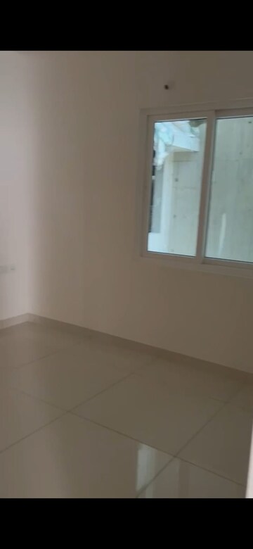 Room in 3 BHK Apartment at Miyapur – for Sale