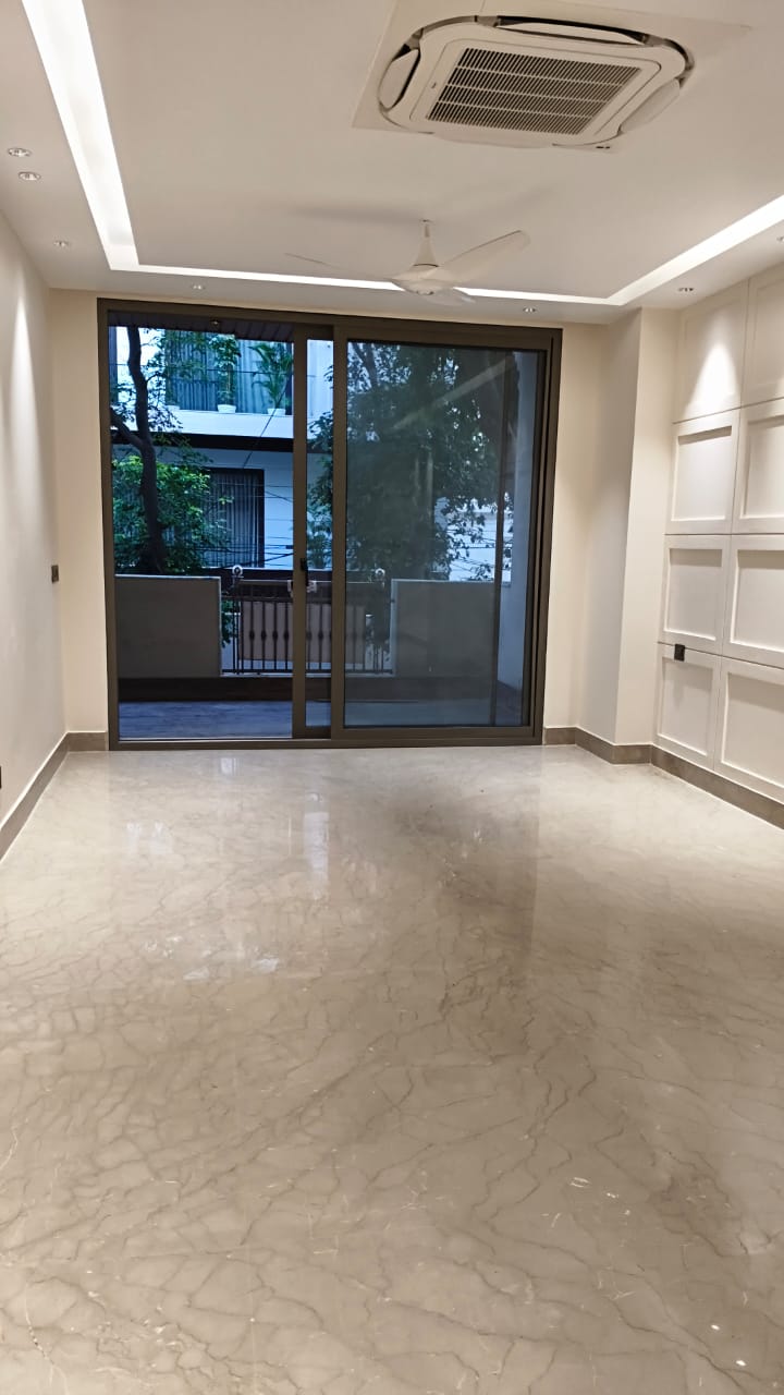 4 BHK + Servant Room Builder Floor For Rent in Anand Niketan