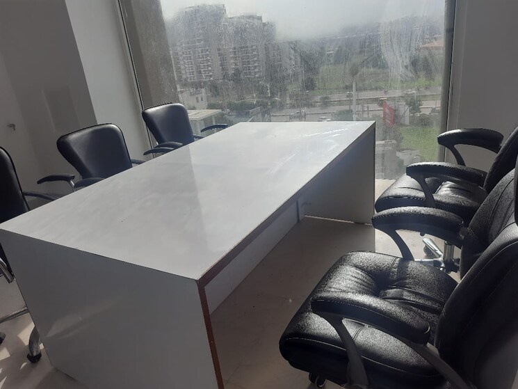 Team Area, motia-citi-royal-business-park Commercial Office Space 950 Sq.Ft. In Ambala Highway Zirakpur 8936126