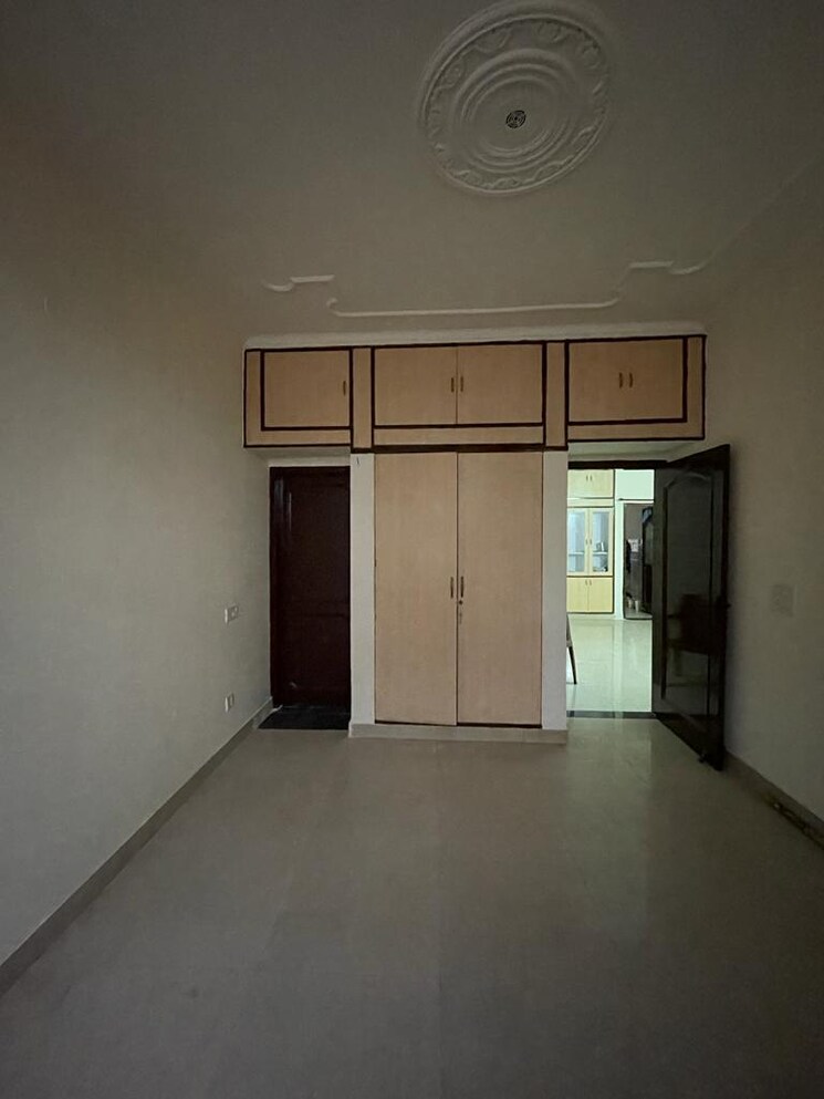 Room, gbp-athens 3 Bedroom 150 Sq.Ft. Independent House In Ambala Highway Zirakpur 8936172