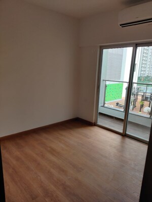 Room in 2 BHK Apartment at Godrej Boulevard, Manjari – for Sale