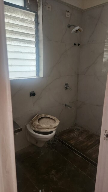 Bathroom in 2 BHK Apartment at Kukreja Hari Kunj 3, Chembur – for Rent