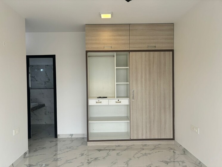 Room, raheja-ridgewood 2 Bedroom 1068 Sq.Ft. Apartment In Goregaon East Mumbai 8936197