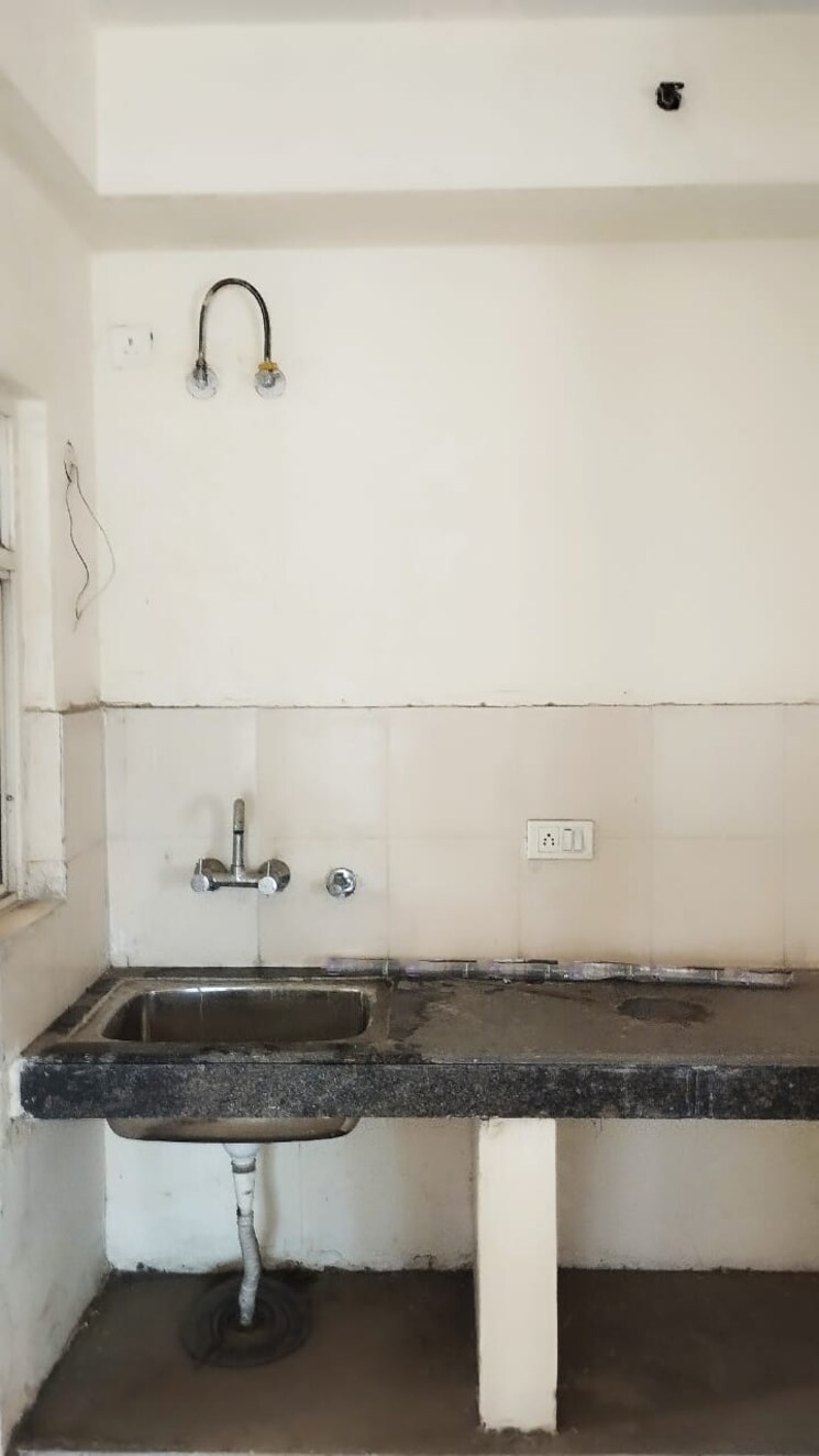 Bathroom, panchsheel-greens-ii 2 Bedroom 839 Sq.Ft. Apartment In Sector 16 Greater Noida Greater Noida 8936222