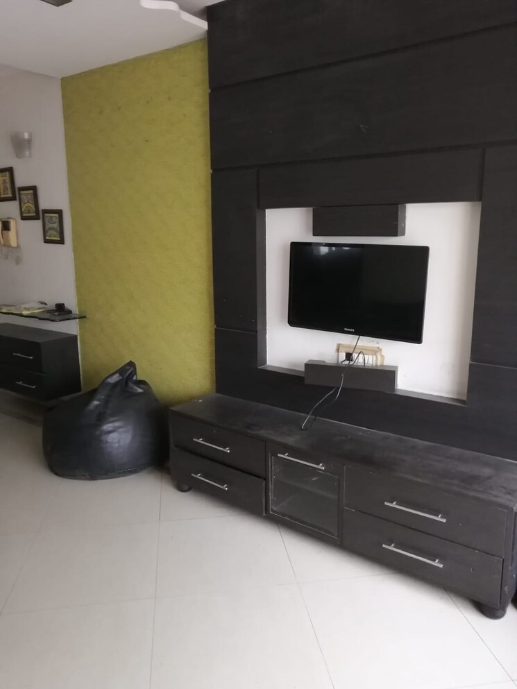 Living Room, raheja-sherwood 2 Bedroom 910 Sq.Ft. Apartment In Goregaon East Mumbai 8936232