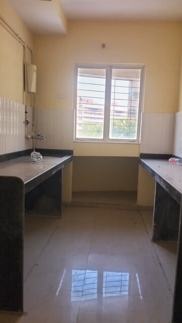 Team Area in 2 BHK Apartment at Rustomjee Avenue H, Virar West – for Sale
