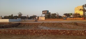  Plot For Sale in Safedabad