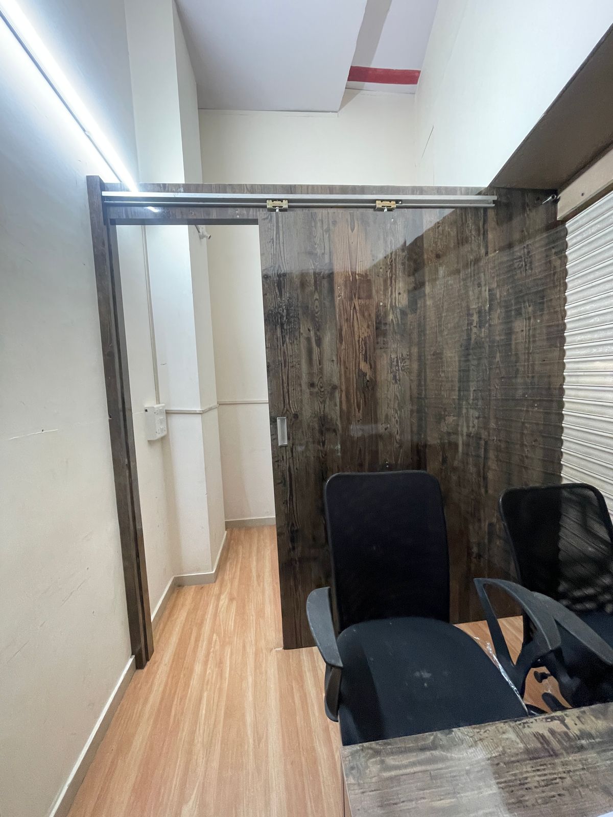 Office Space For Rent in Rustomjee Eaze Zone Mall