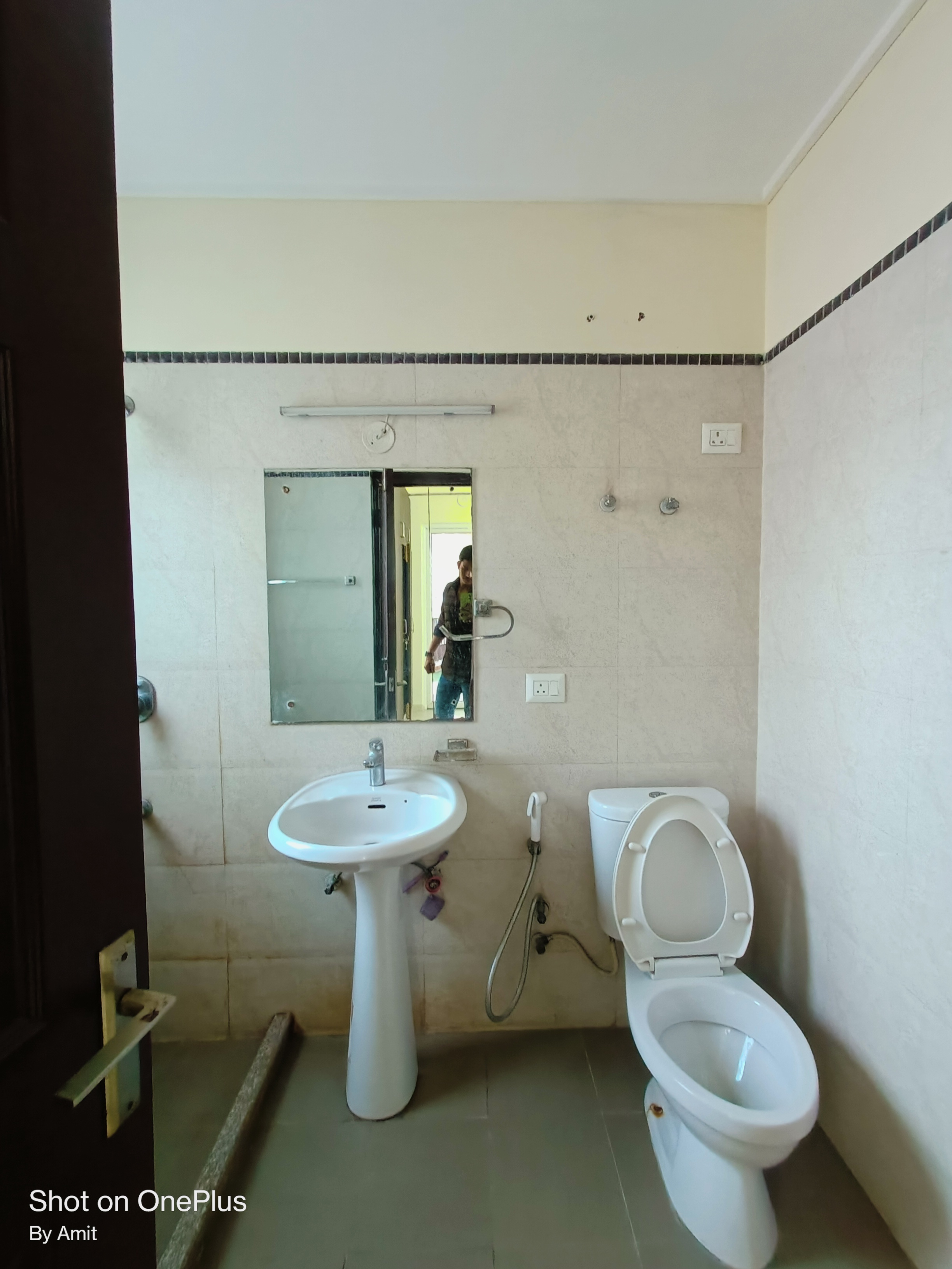 4 BHK + Pooja Room,Servant Room 3300 Sq.Ft. Apartment in Dasnac Burj