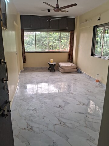 Bedroom in 1.5 BHK Apartment at Starwing Apurva Residencies, Andheri East – for Rent