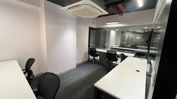 Team Area, scheme 140 Commercial Office Space 4000 Sq.Ft. In Scheme 140 Indore 8935921