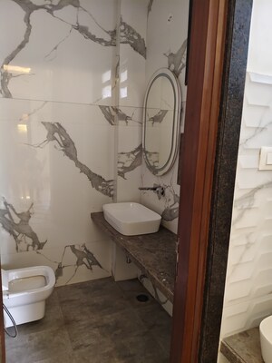 Bathroom in 4 BHK Villa at Vishnu Puri – for Sale