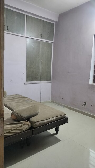 Living Room in 3 BHK Apartment at Jivraj Park – for Rent