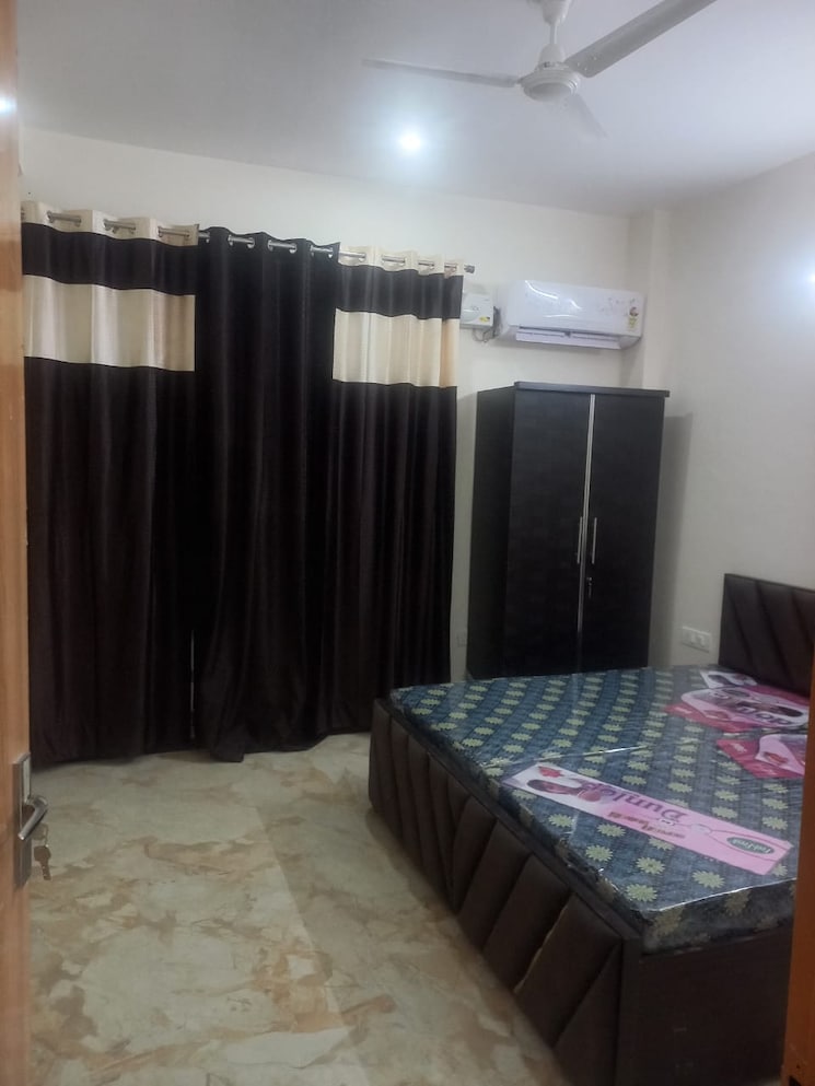 Bedroom, sector 45 4 Bedroom 2500 Sq.Ft. Builder Floor In Sector 45 Gurgaon 8936412