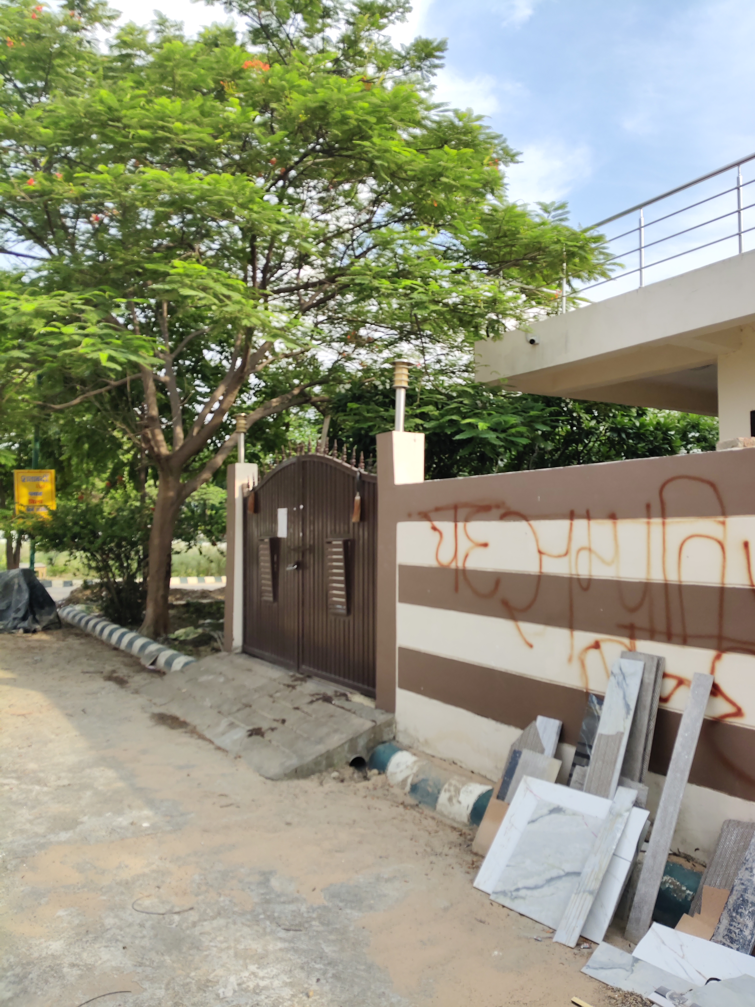 Plot For Sale in Shatabdi Vihar 