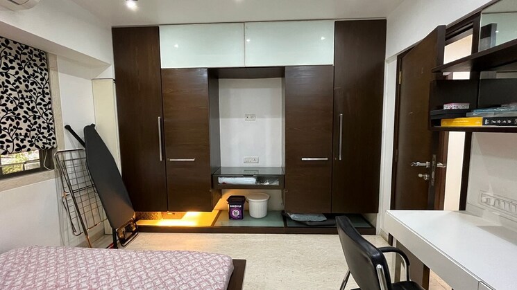Bedroom, khar west 4 Bedroom 1400 Sq.Ft. Apartment In Khar West Mumbai 8936404