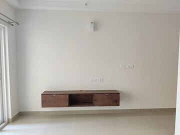 Furnished Amenities in 3 BHK Apartment at Mantri Webcity, Hennur – for Rent