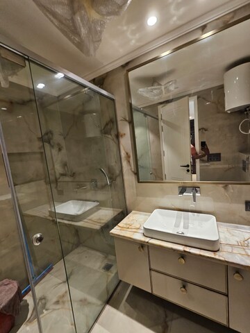 Bathroom in 2 BHK Builder Floor at Sector 46 – for Rent