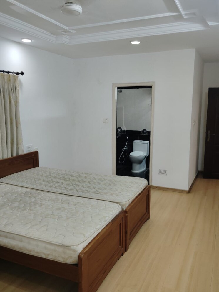 Bedroom, jayabheri-silicon-county 3 Bedroom 1925 Sq.Ft. Apartment In Madhapur Hyderabad 8936449