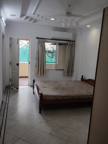Building Lobby in 3 BHK Apartment at Jayabheri Silicon County, Madhapur – for Rent