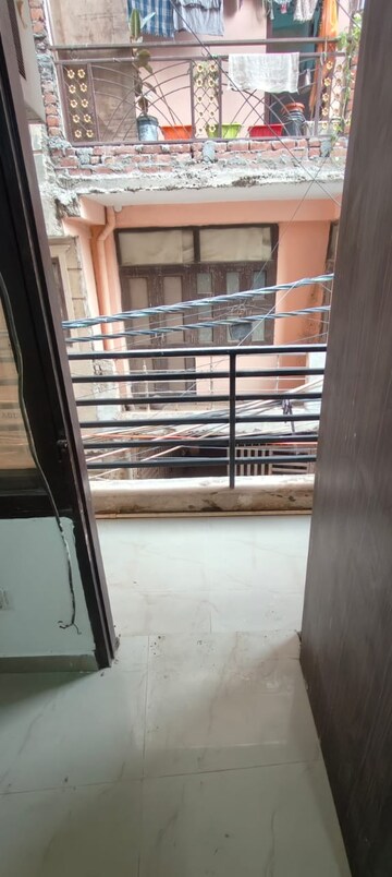 Balcony in 1 RK Apartment at Maidan Garhi – for Rent