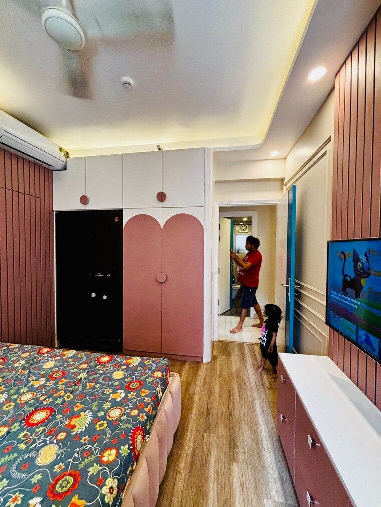 Bedroom, purvanchal-royal-park 3 Bedroom 1315 Sq.Ft. Apartment In Sector 137 Noida 8936462