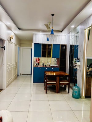 Room in 3 BHK Apartment at Purvanchal Royal Park, Sector 137 – for Sale