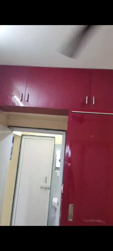 Furnished Amenities in 1 BHK Apartment at Sector 14 Dwarka – for Rent