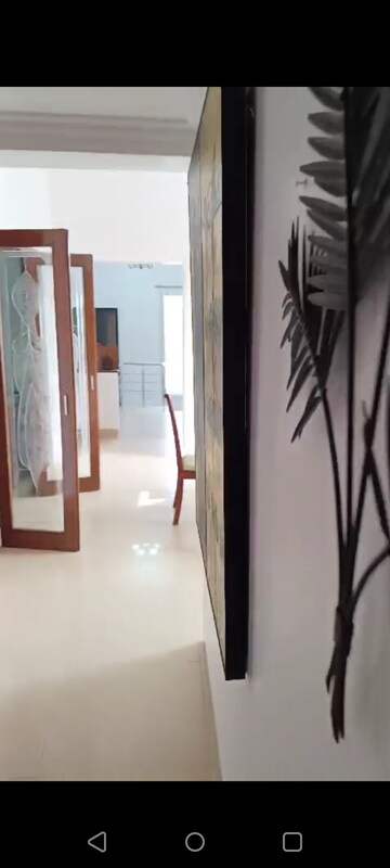 Building Lobby in 4 BHK Apartment at Omaxe Royal Residency, Sector 44 – for Rent