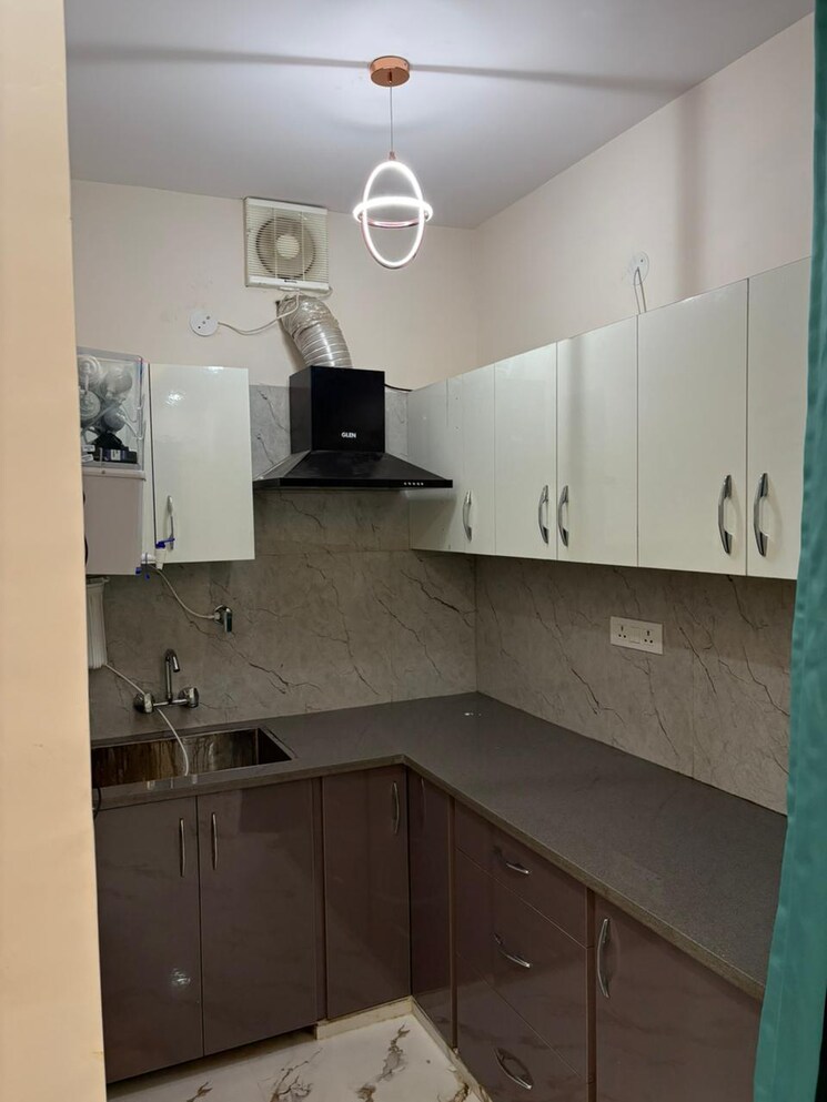 Kitchen, sector 42 1 Bedroom 800 Sq.Ft. Builder Floor In Sector 42 Gurgaon 8936498