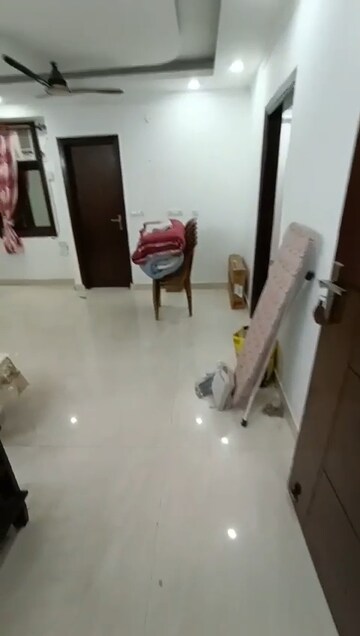 Furnished Amenities in 2 BHK Builder Floor at Kishangarh – for Rent