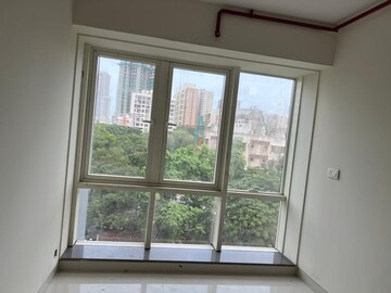 Room in  Office Space at One World, Malad West – for Rent