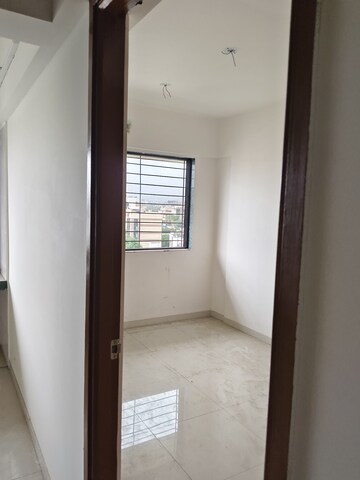 Room in 1 BHK Apartment at Vile Parle East – for Rent